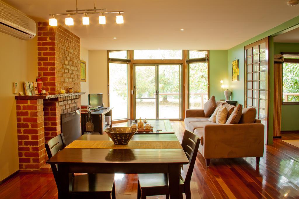 Chestnut Glade Villa
